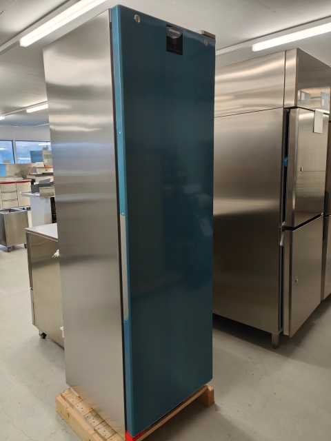 K&uuml;hlger&auml;t mit Umluftk&uuml;hlung FRFCvg 4001