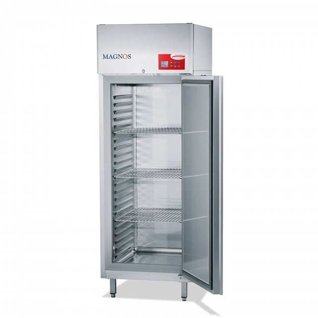 K&Uuml;HLSCHRANK Magnos 570 ZK-R, 23x2/1, 1 Glas-T&uuml;re, Zentralgek&uuml;hlt